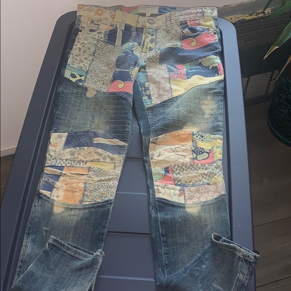 Jeans - Picture 1 of 4